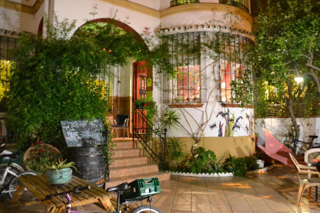 Casa Babylon Backpakers Hostel - Malaga — Photos 2
